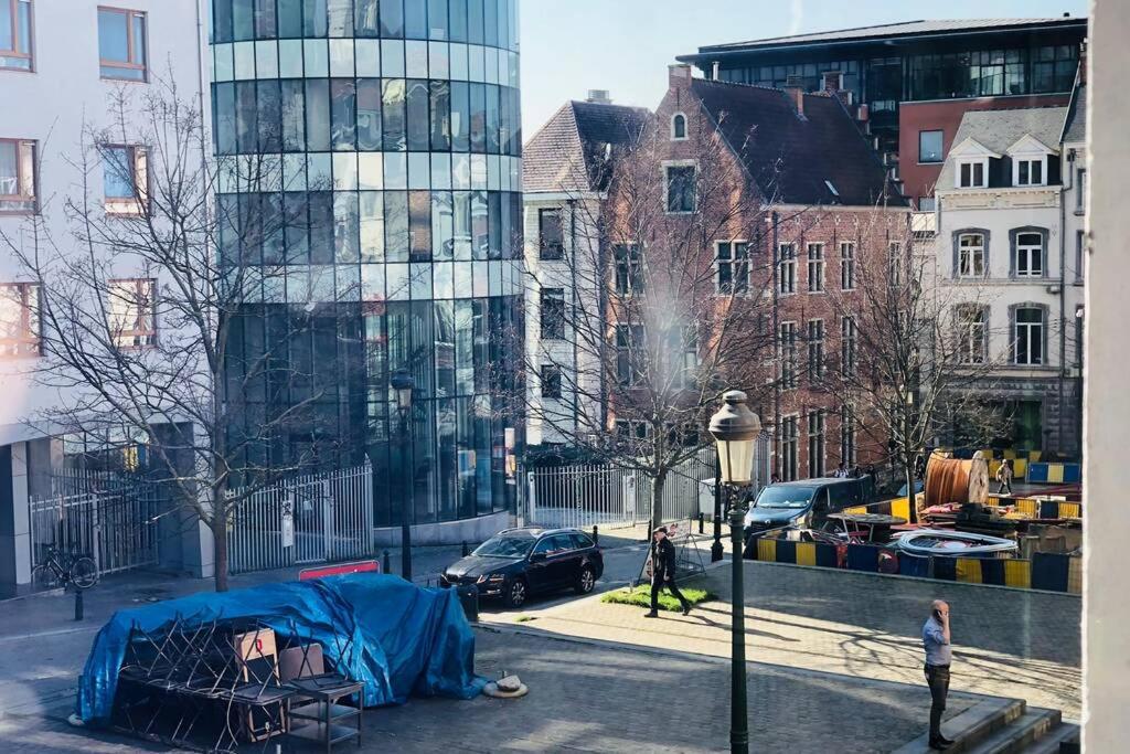 Brussels By Foot! Authenticity & Luxury Nearby Appartamento Esterno foto